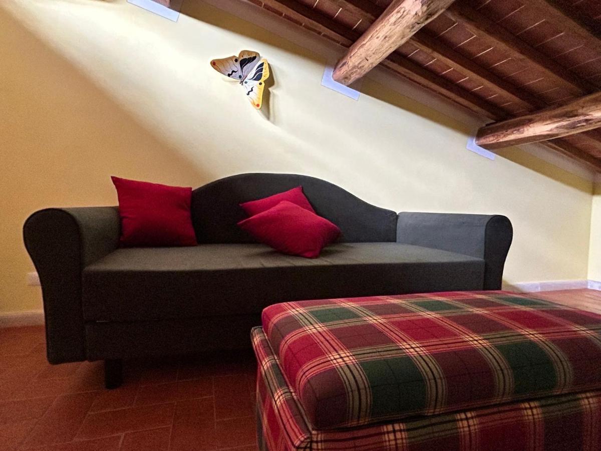 הוילה גאיולה אין קיאנטי Borgo A Monti Di Sotto מראה חיצוני תמונה