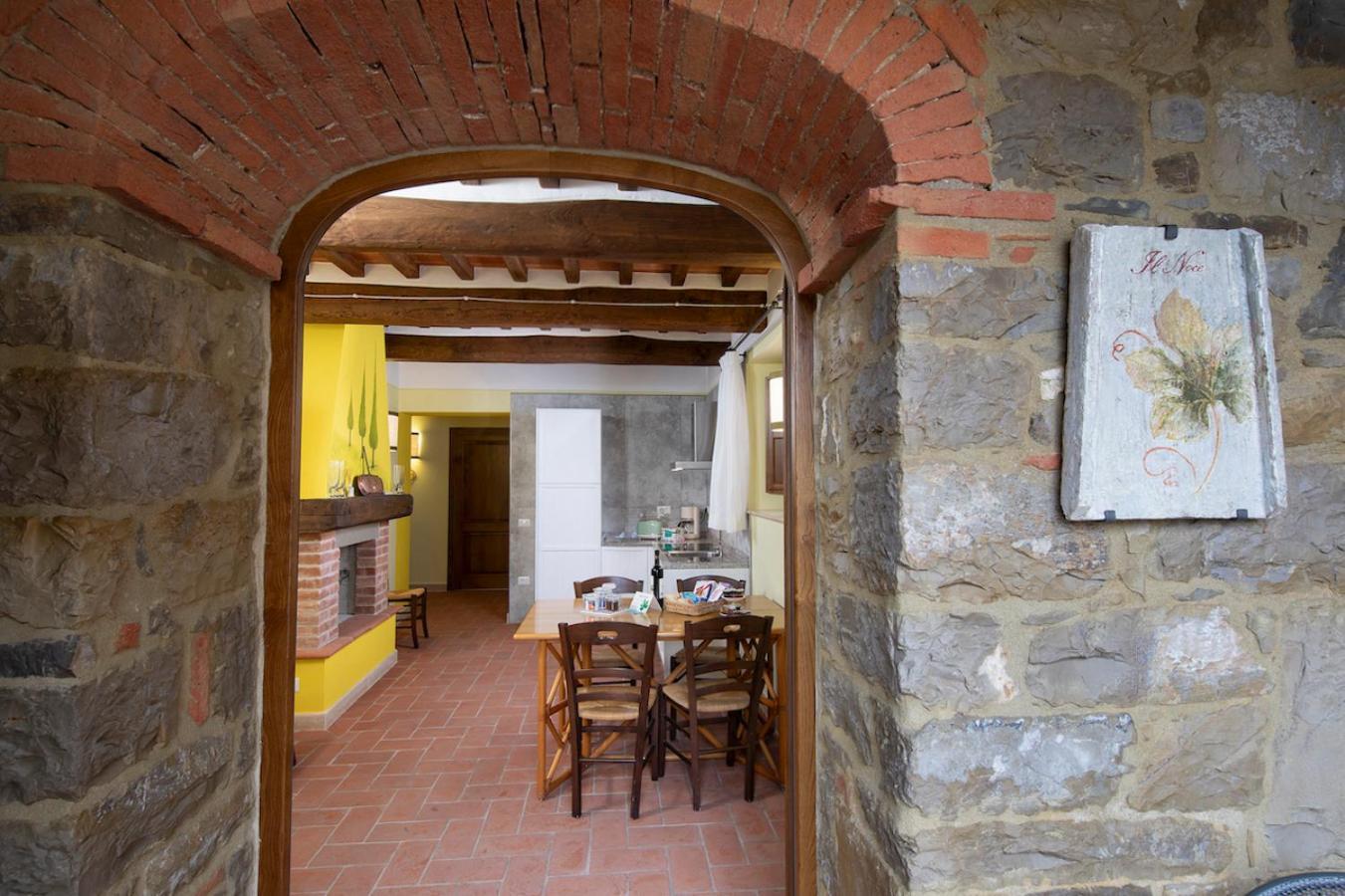 הוילה גאיולה אין קיאנטי Borgo A Monti Di Sotto מראה חיצוני תמונה