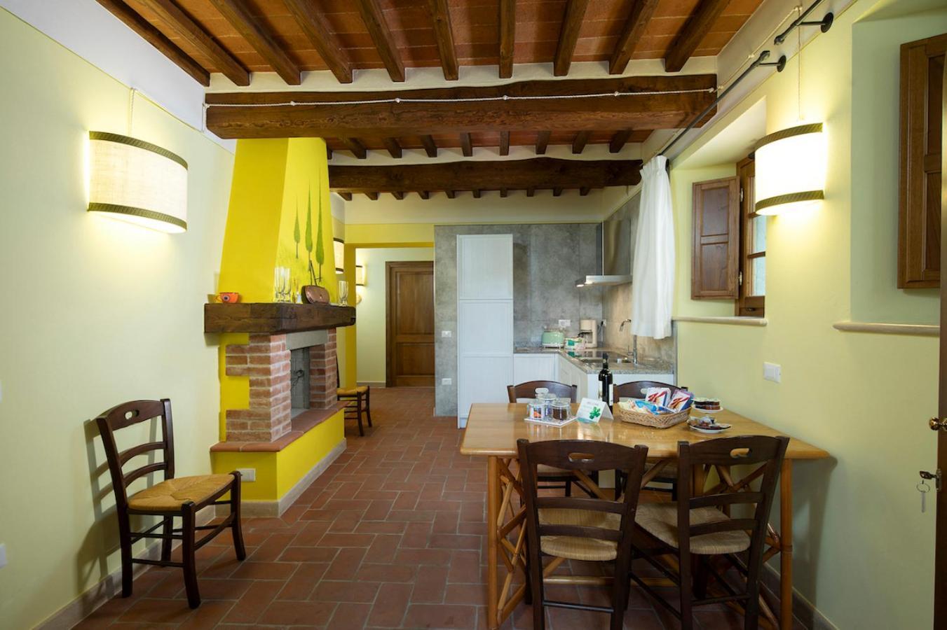 הוילה גאיולה אין קיאנטי Borgo A Monti Di Sotto מראה חיצוני תמונה