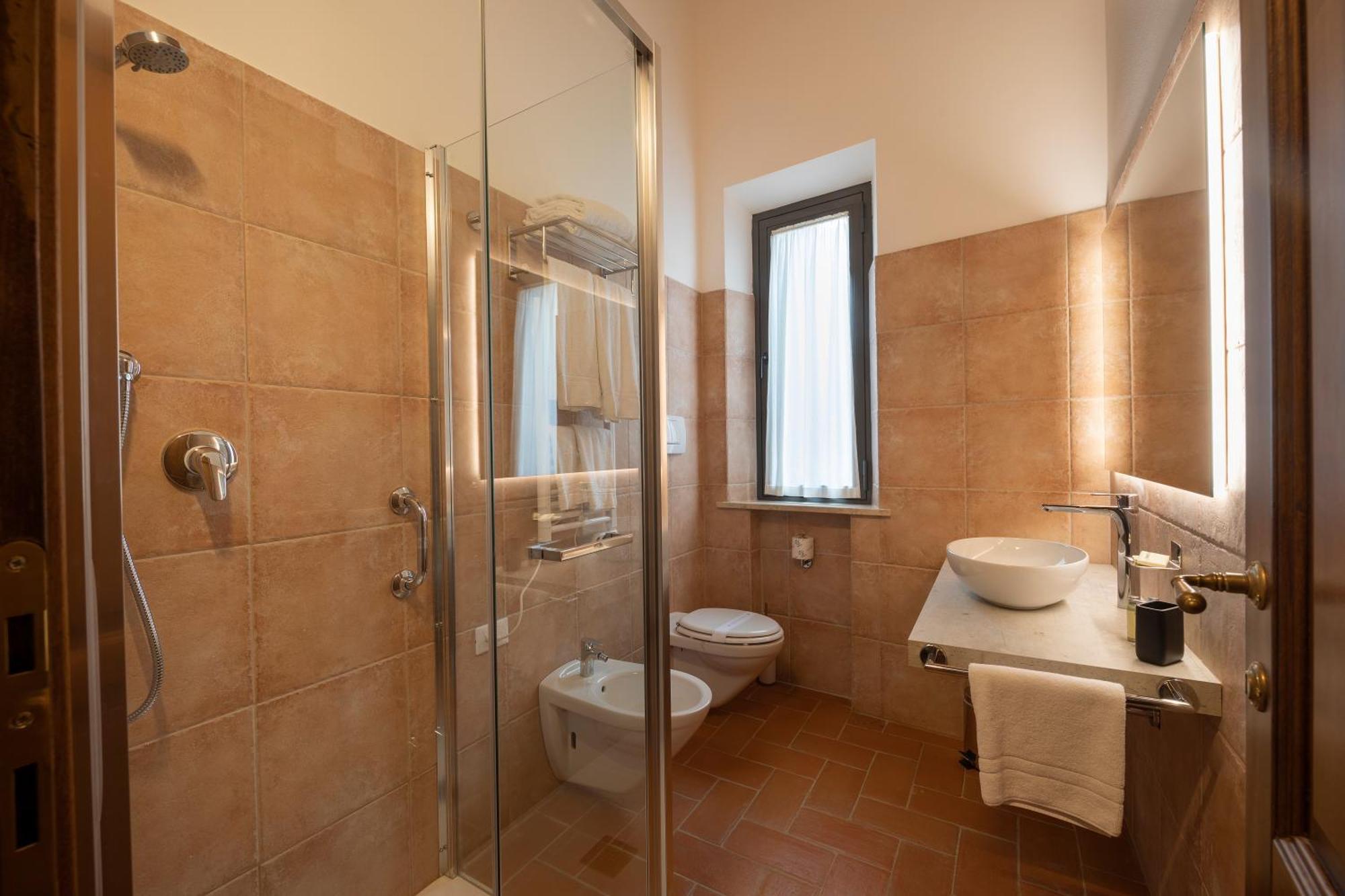 הוילה גאיולה אין קיאנטי Borgo A Monti Di Sotto מראה חיצוני תמונה