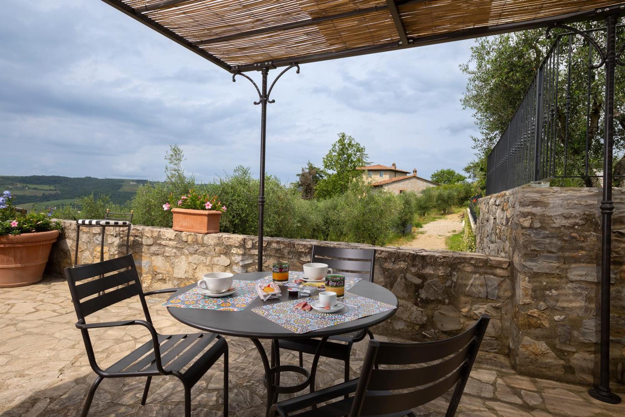 הוילה גאיולה אין קיאנטי Borgo A Monti Di Sotto מראה חיצוני תמונה